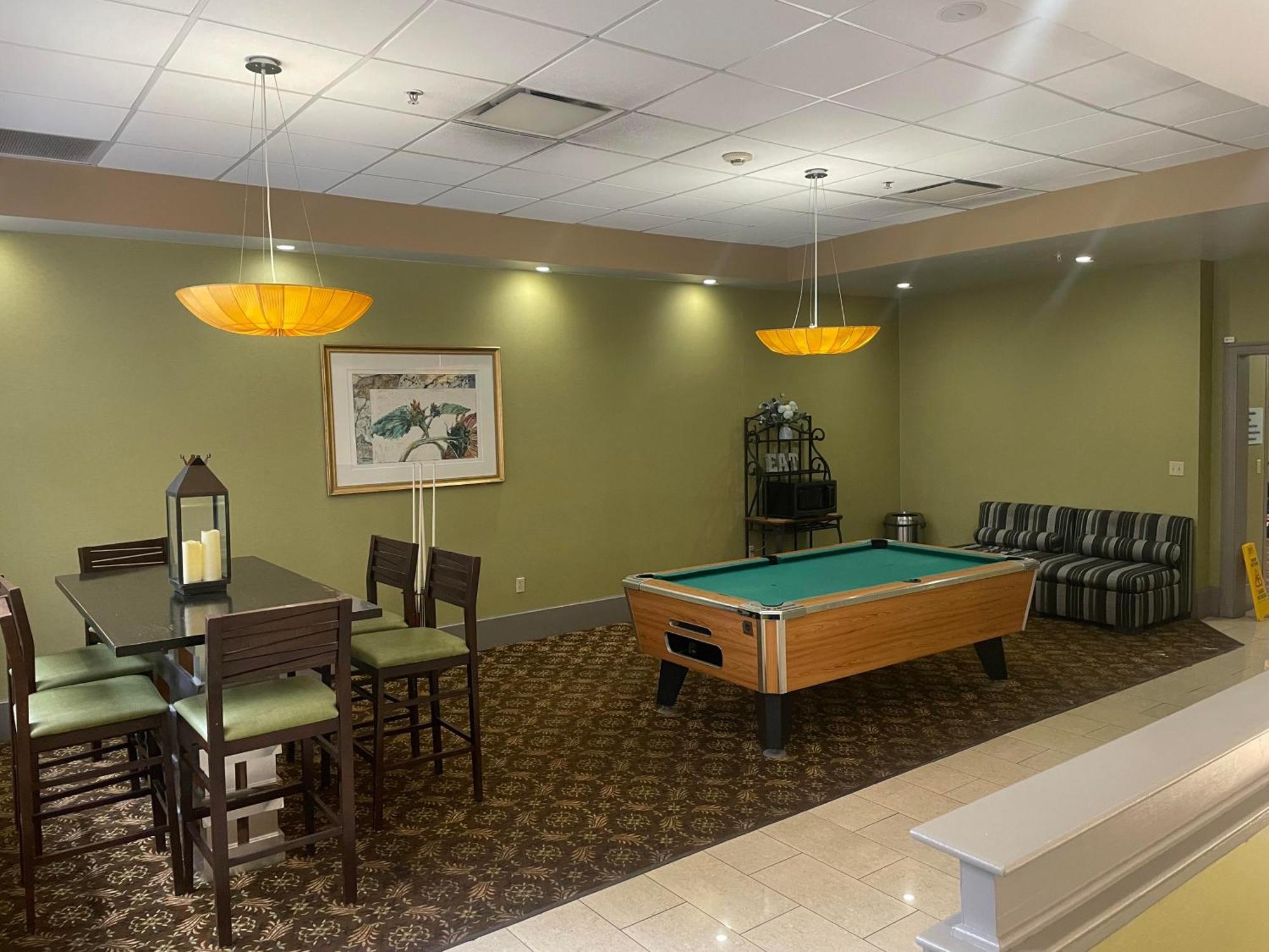 Holiday Inn Express Cleveland Downtown By Ihg Exterior foto